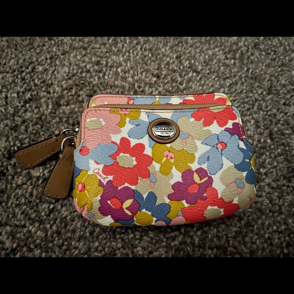 Coach floral card wallet with coin purse